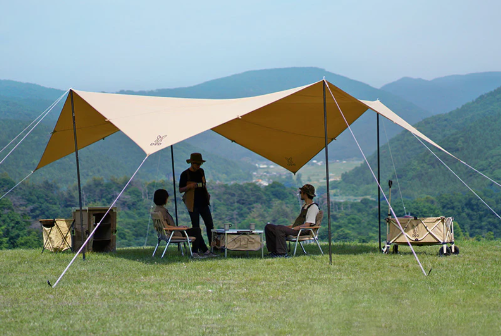 Tarp, providing a place to rest while avoiding the sun